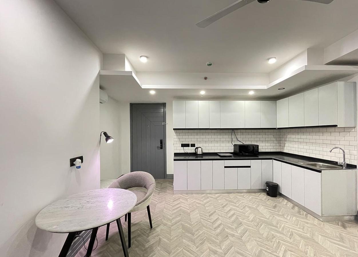 Bedchambers Serviced Apartments, Mg Road Gurgaon Luaran gambar